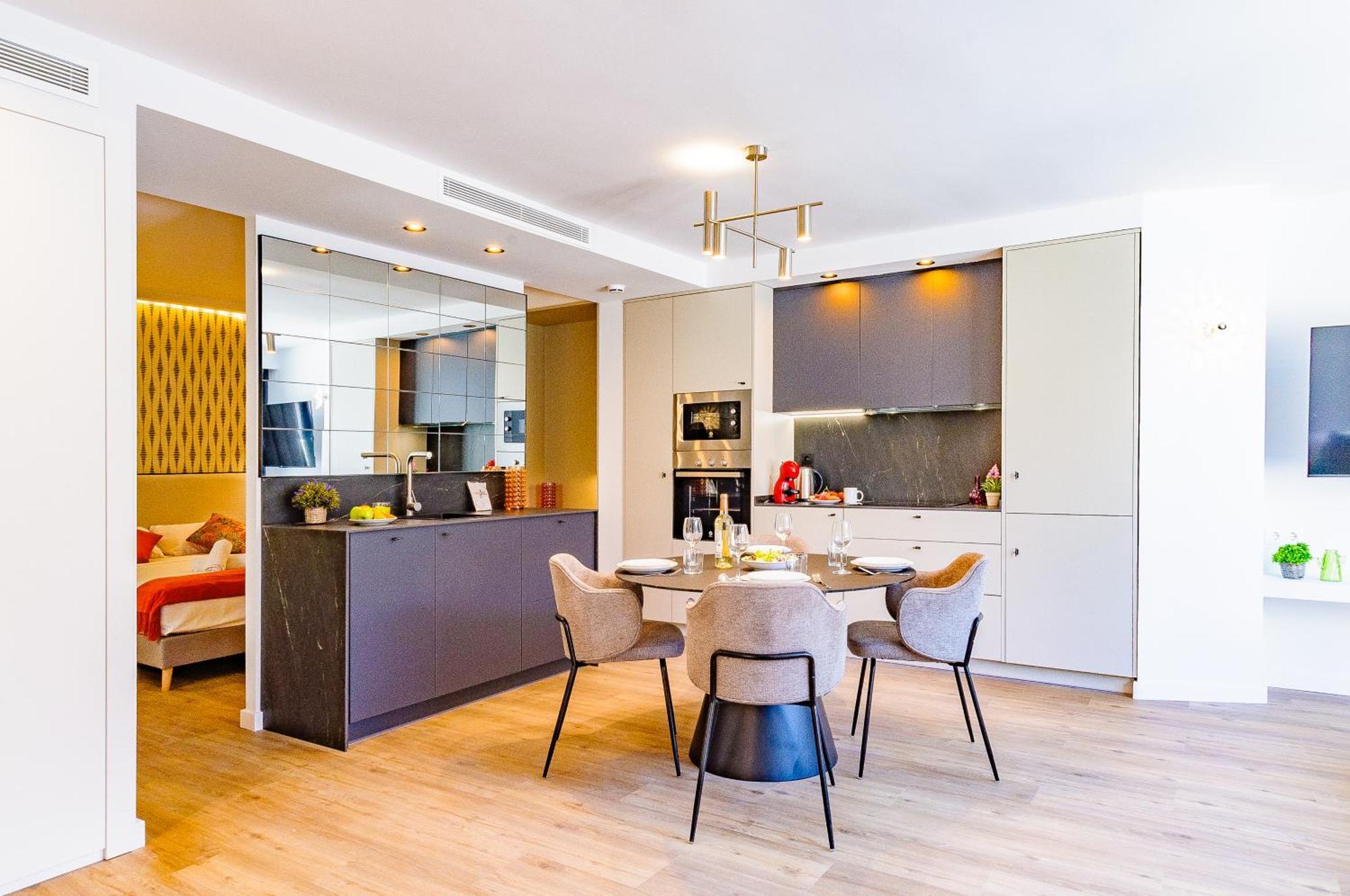 Myflats Premier Suites Аликанте Экстерьер фото
